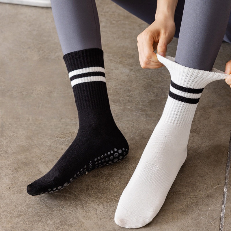 Women Non Slip Yoga Socks, Gri - Yoga Fitness Set review and price