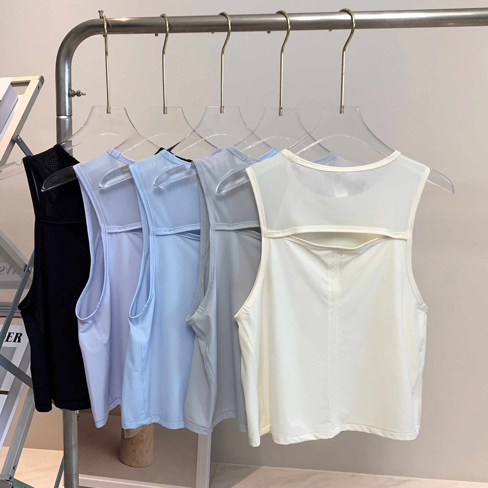 Light Oxygen irt Loose Me Spli - Oxygen Yoga & Fitness Yorkdale review and price